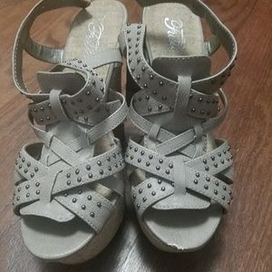 Donated//Grey wedges